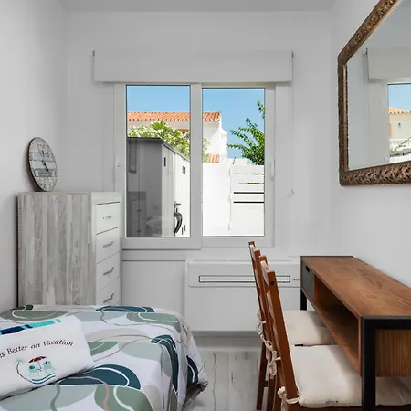 Tooker De La Playa * La Cala De Mijas
